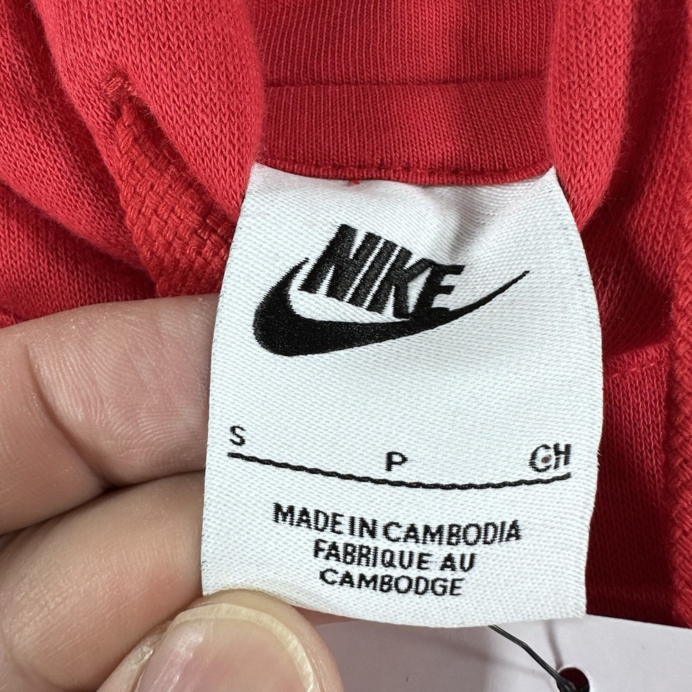 Nike Sportswear Club Fleece University Red Hoodie Men's Sz S (BV2654 657) - Picture 2 of 16
